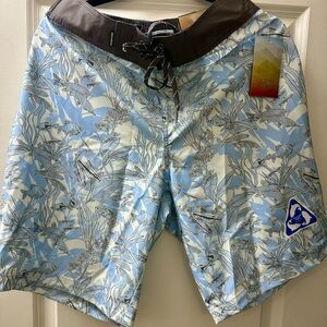 Men’s swim trunks